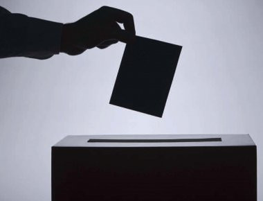 146 χιλιάδες πολίτες έχουν ψηφίσει για νέο αρχηγό στην Κεντροαριστερά